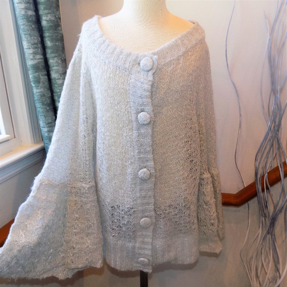 TWO SISTERS Metallic Silver Cardigan Sweater Size Large